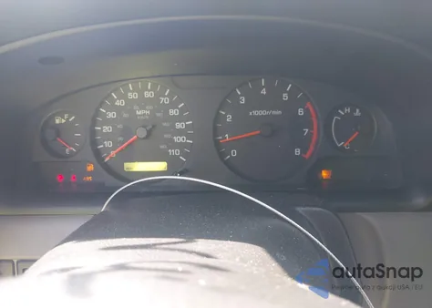 2001 Nissan Xterra Xe-V6 из США, поврежденный, VIN 5N1ED28T21C557251